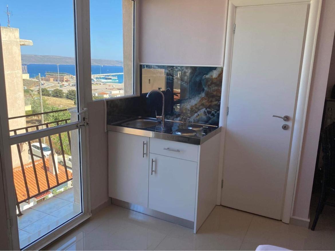 Apartamento Lavrio 1Bdr Penthouse 7 Min On Foot From The Port Exterior foto